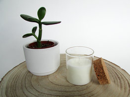 Kaarsje wit in potje met kurken deksel