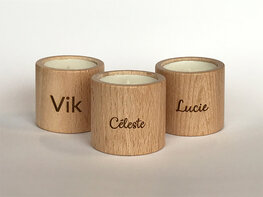 Houten theelichthouder rond (gegraveerd)